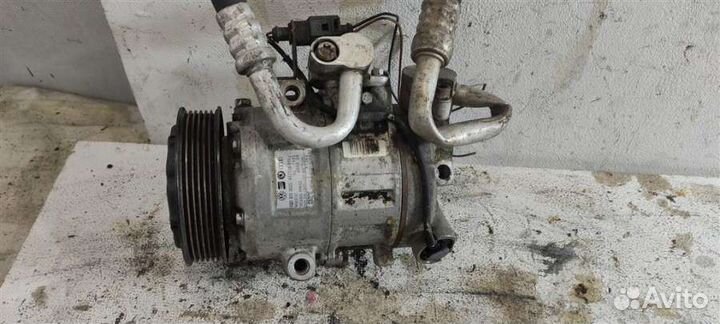 Компрессор кондиционера 6Q0820803G Volkswagen Polo