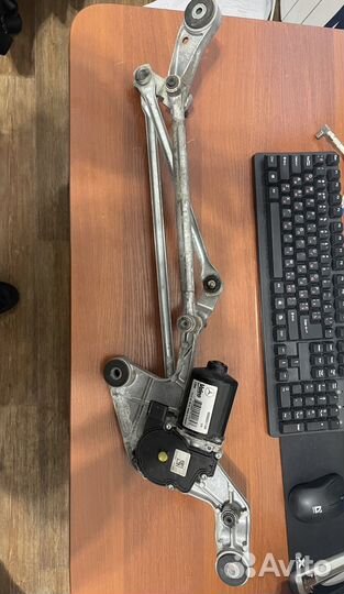 Трапеция стеклоочистителя Mersedes W447