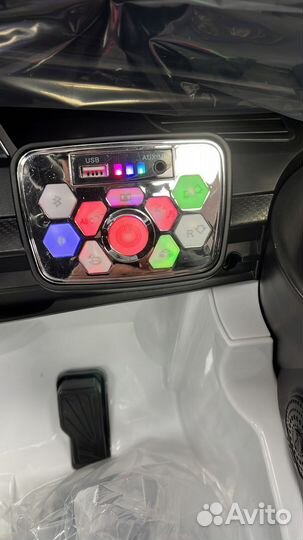 Детский электромобиль