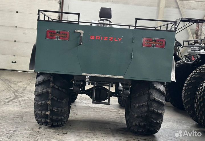 Вездеход переломка Grizzly (Снегоболотоход)