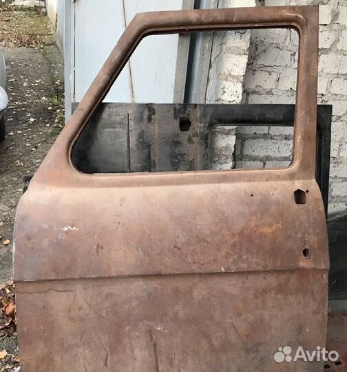 Дверь газ 21,22