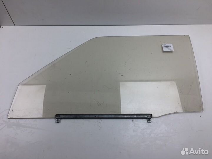 Стекло двери переднее левое Toyota Town Ace YR20G