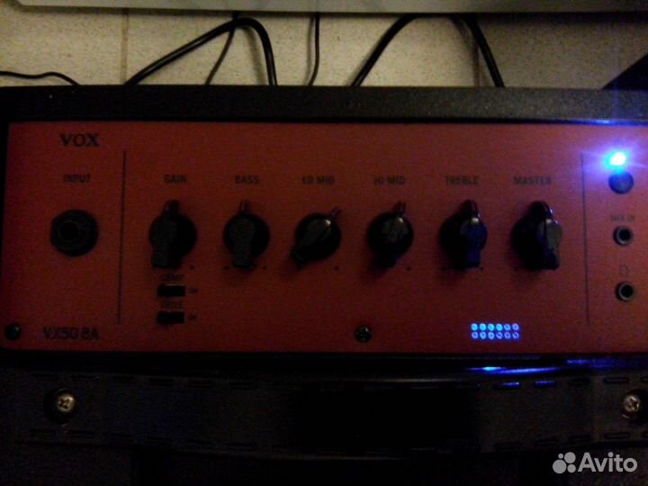 Комбик для бас гитары Vox