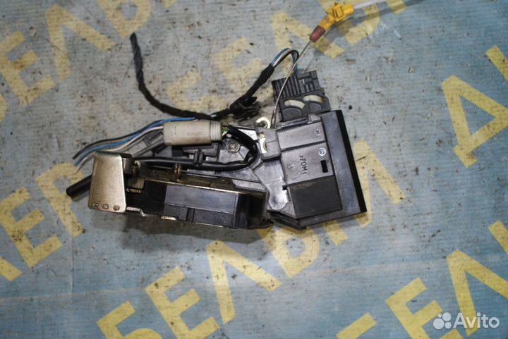 Замок двери задний BMW E39