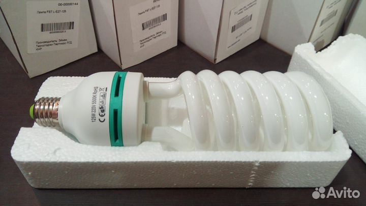 Лампа для софтбоксов осветителей. FST L-E27-125