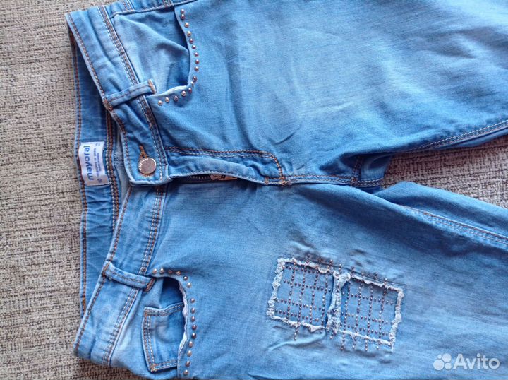Джинсовые вещи пакетом для девочки рост 134