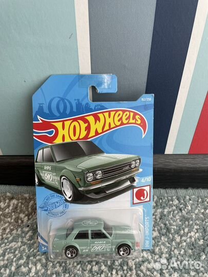 Hot wheels datsun