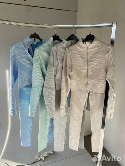 Костюм спортивный для фитнеса и йоги Joie Clair