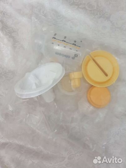 Новый молокоотсос Medela ручной