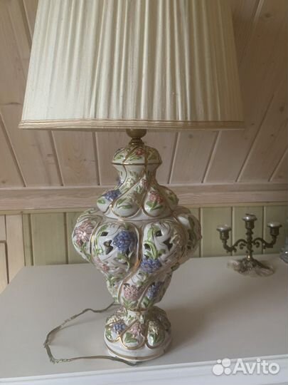 Лампа настольная старинная