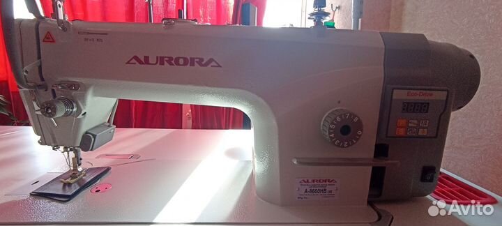 Прямострочная швейная машина с прямым приводом Aur