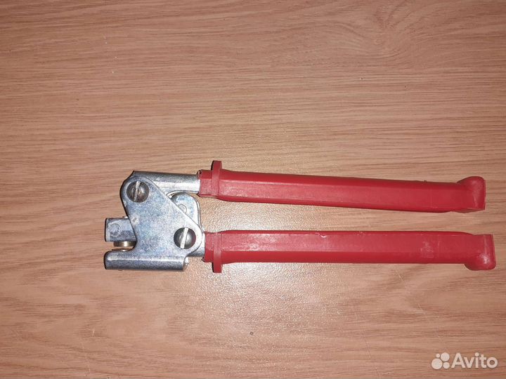 Пломбиратор