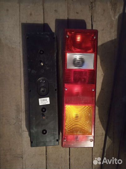 Задние фонари маз