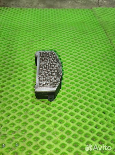 Резистор отопителя Skoda Oktavia