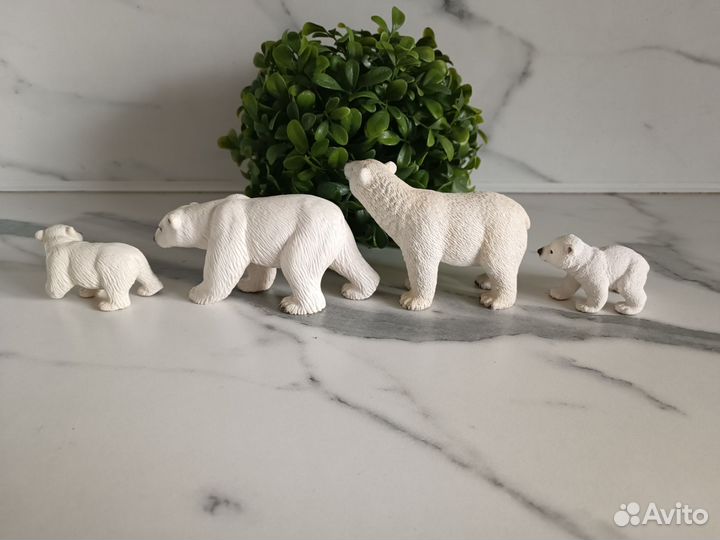 Фигурки Schleich север