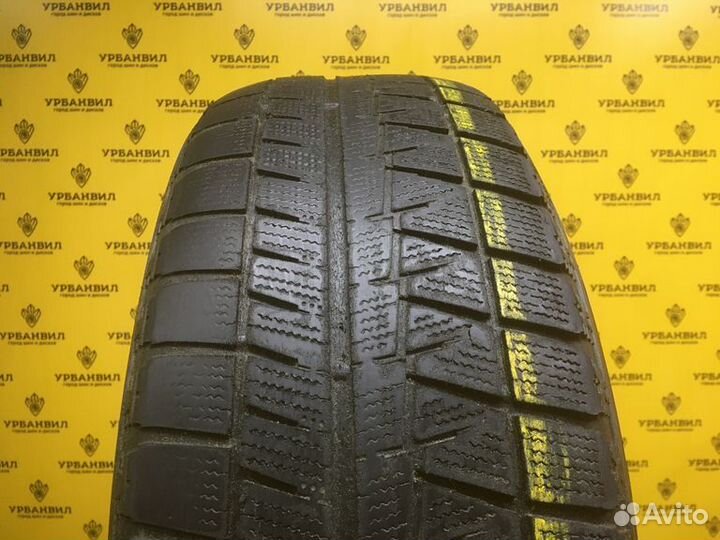 Bridgestone Blizzak Revo GZ 215/65 R16 98S