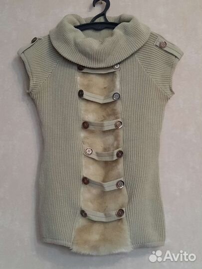 Кофта вязаная