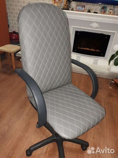 Компьютерное кресло