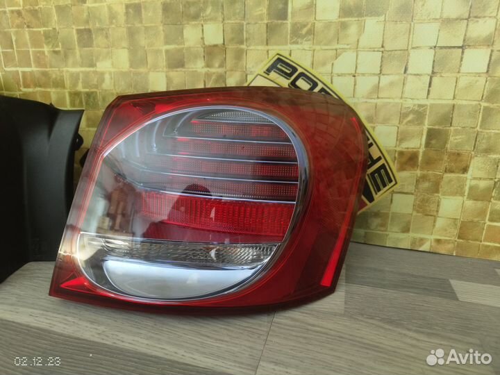 Фонарь задний правый Lexus GS 2005-2011 гибрид
