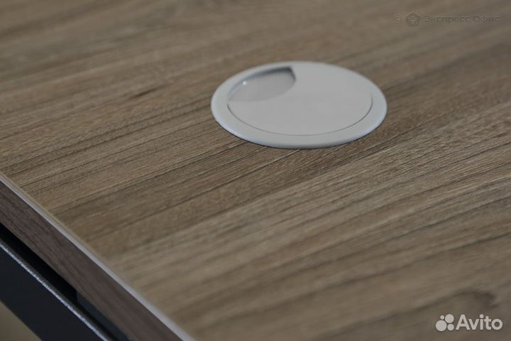 Офисная мебель для персонала Metal system style