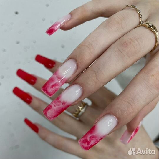 Маникюр в студии