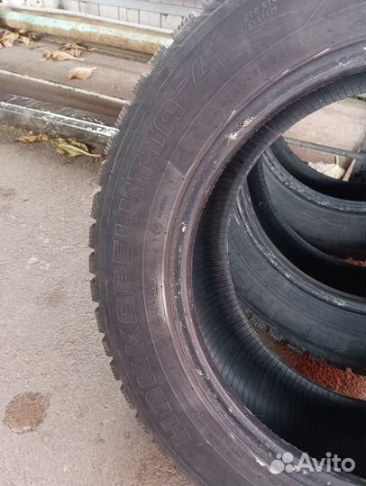 Nokian Tyres Hakkapeliitta 4 215/60 R16