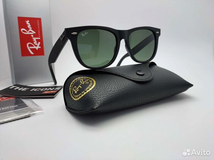 Солнцезащитные очки Ray-Ban Wayfarer RB2140