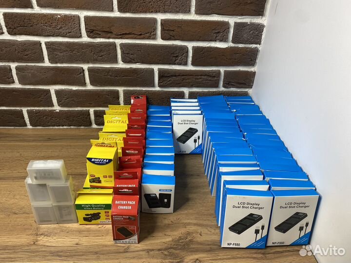 Зарядное устройство для аккумулятора Sony