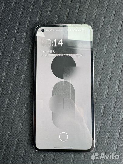 Nothing Phone 1, 8/256 ГБ
