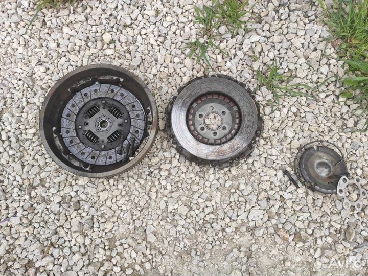 Сцепление комплект Volkswagen Golf 4 1J 1.4