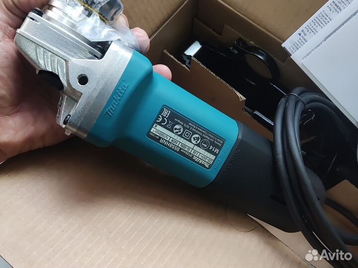 Болгарка Makita 9558 HNR Ушм