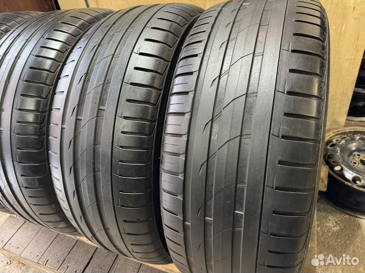 Nokian Tyres Hakka Black SUV 275/55 R20