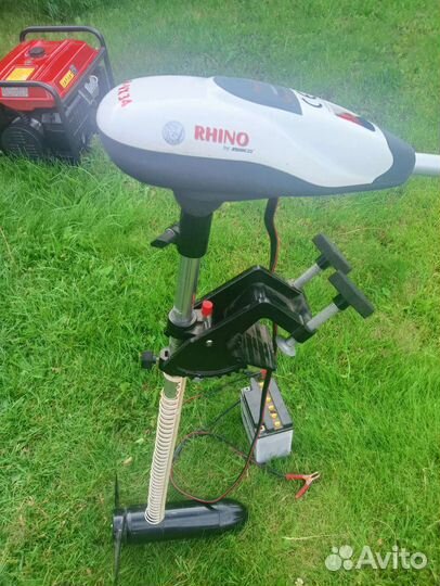 Лодочный электромотор с аккумулятором