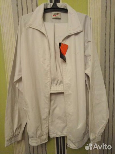 Спортивный костюм женский