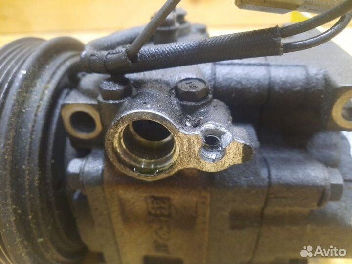 Компрессор кондиционера Mazda Demio DW3W B3E 1998