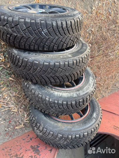 Michelin X-Ice North 4 185/65 R15