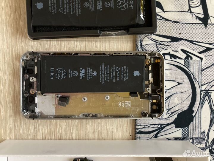 Разбор iPhone se 2016