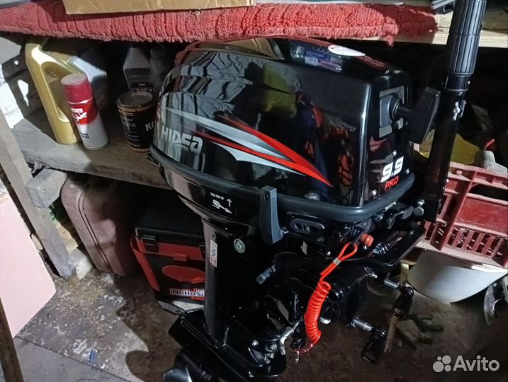 Лодка с мотором