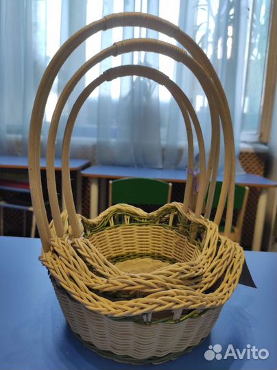 Корзина из ротанга