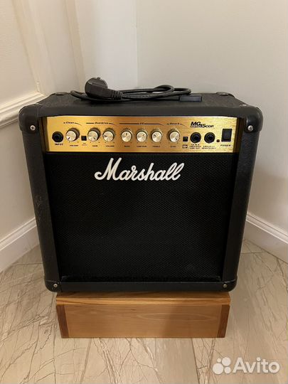 Комбоусилитель Marshall MG15CDR