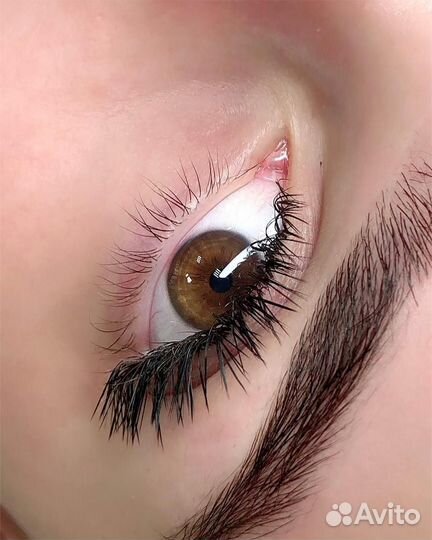 Наращивание ресниц, ламинирование