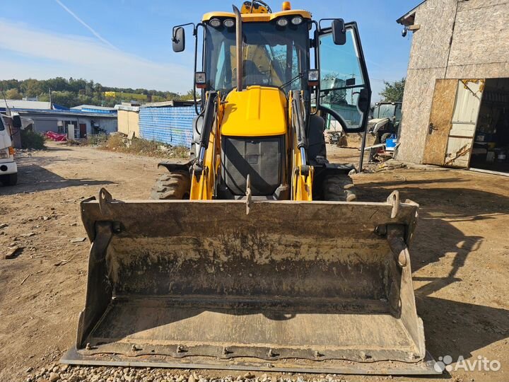 Экскаватор-погрузчик JCB 3CX, 2011