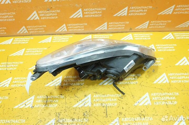 Фара левая Opel Corsa D (2011-2015)