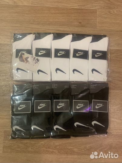 Носки Nike белые/черные
