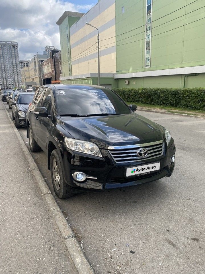 Toyota RAV4: фото владельца