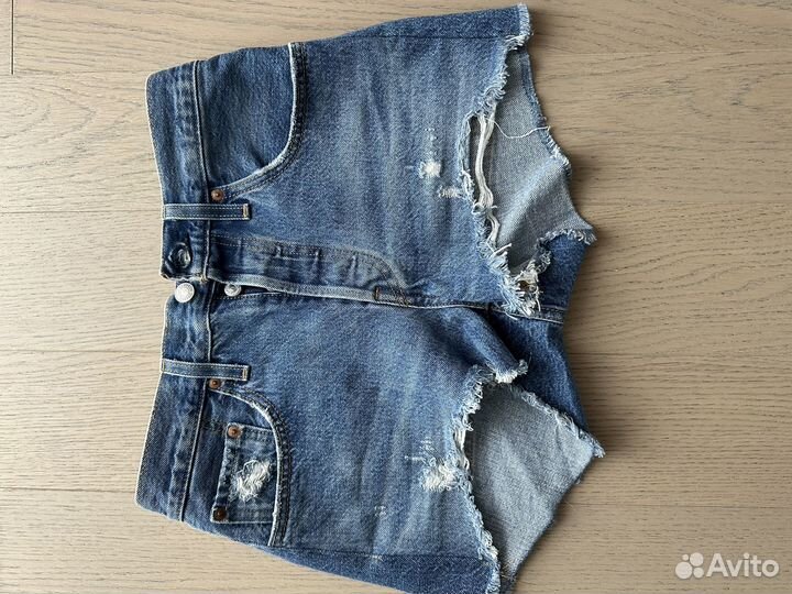 Шорты женские levis