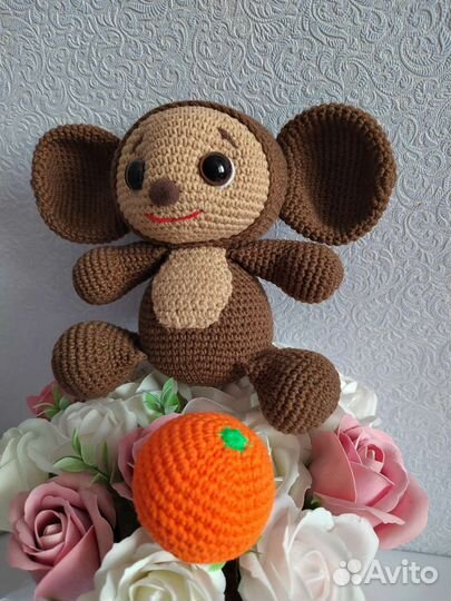 Чебурашка и мандарин