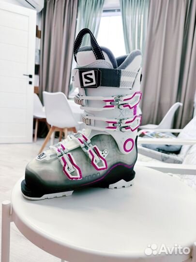 Горнолыжные ботинки salomon 23,5 70w