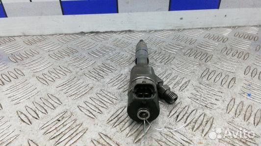 Форсунка дизельная renault scenic 3 (DSV18AL04)