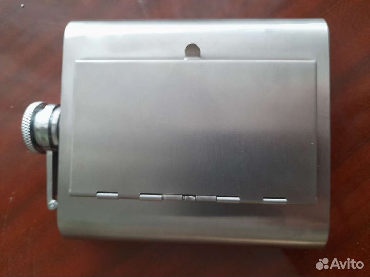 Фляжка портсигар.Новая